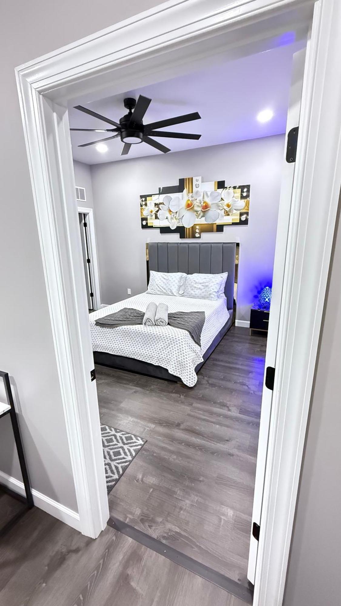 The Palm Suite Lehigh Acres Exterior foto